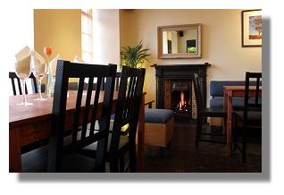 Iglu Bar and Organic Eatery