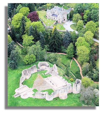 Kildrummy Castle, Hotel and Gardens