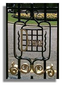 Glasgow University Gates