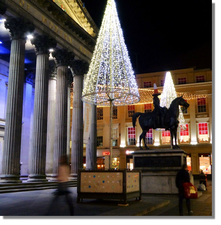 Christmas Lighting And Decoration Company In Ireland Outdoor Lighted Christmas Ornaments 3