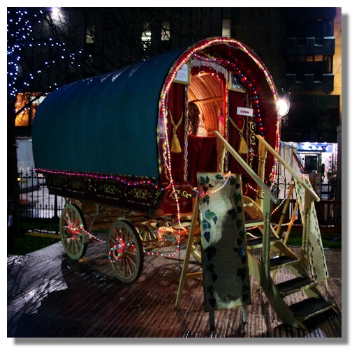 scottie 39 s photo diary december 2011 caravan reading lights