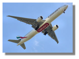 Emirates Boeing 777 A6-EBT