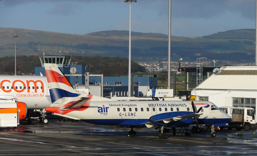 Glasgow Airport, Renfrew, Loganair Saab SF340b