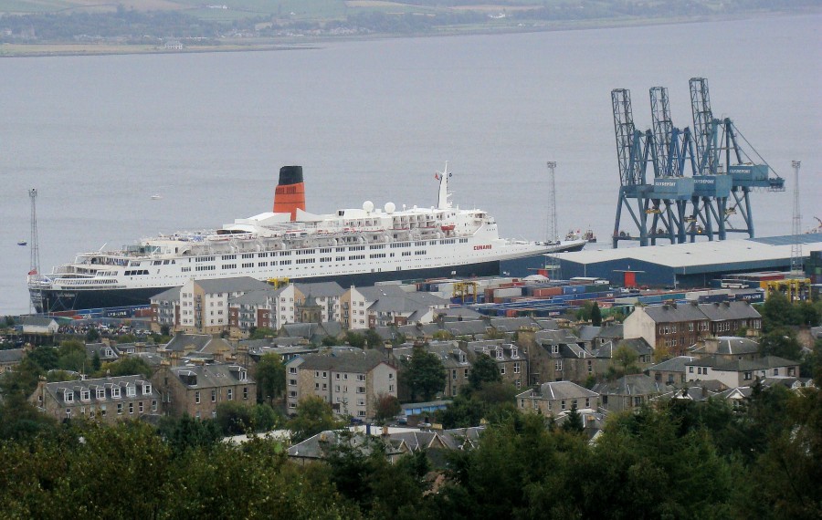 Greenock When QE2 Docked There For Last Time