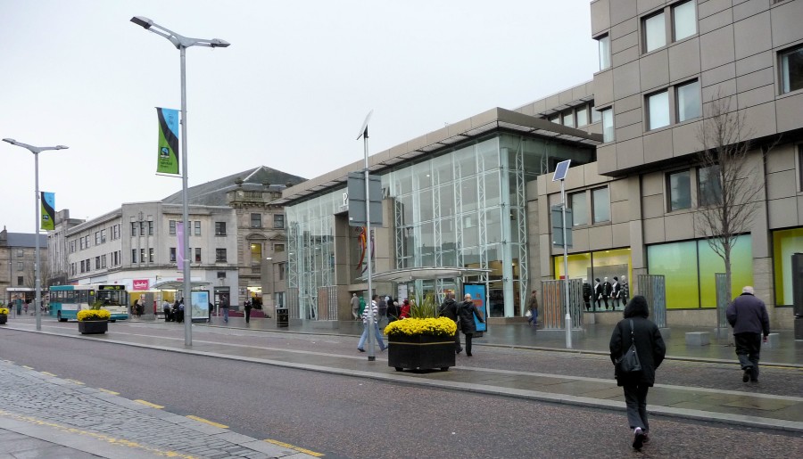 Paisley Piazza Shopping Mall