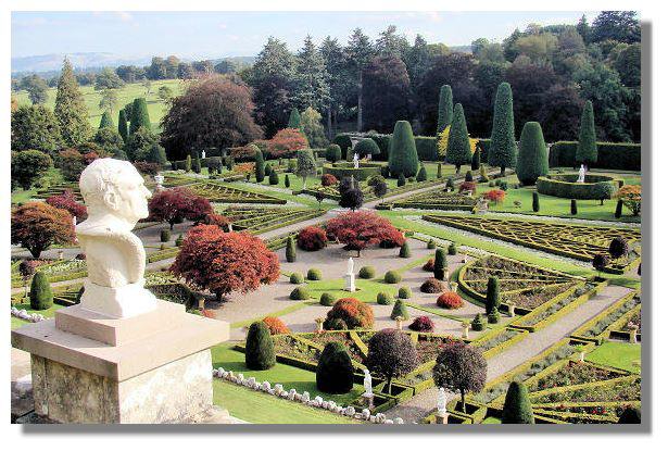 Drummond Castle Garden, Perthshire