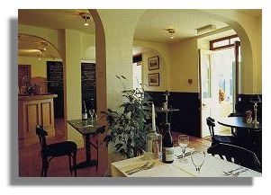 Glen lyon Dining Room, Farleyer House