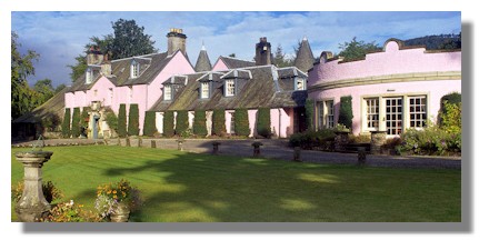 Roman Camp Country House